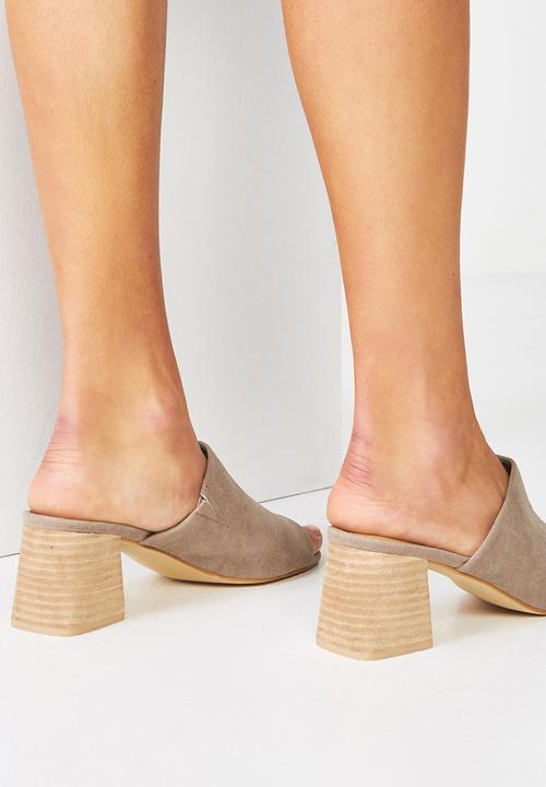 Cotton On - Madrid mule heel - taupe micro