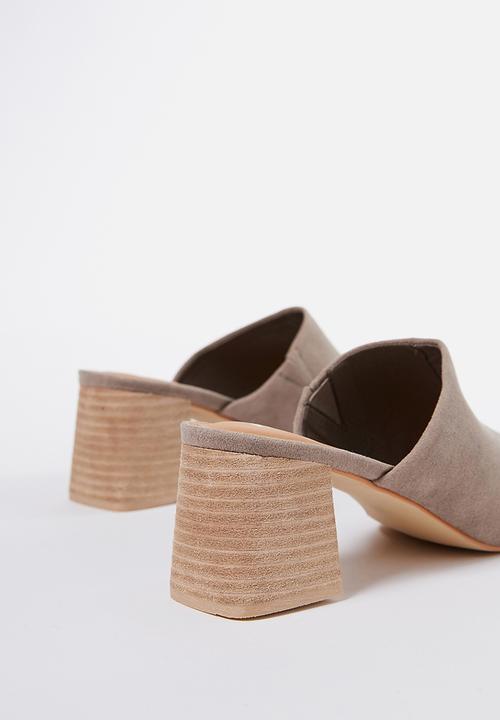 Cotton On - Madrid mule heel - taupe micro