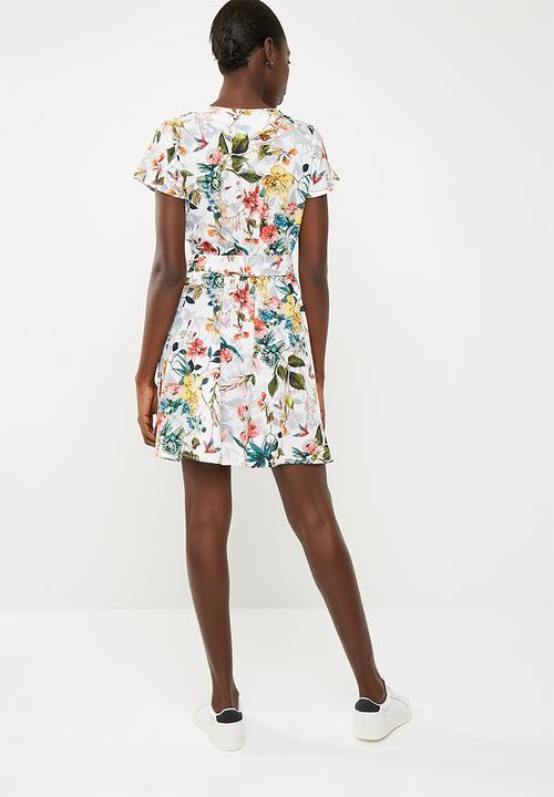 Superbalist - Floral wrap dress - multi