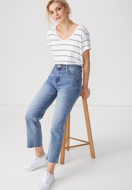 Cotton On - Karly summer short sleeve v-neck top - white & black 