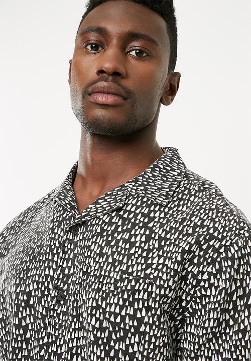 Cotton On - 91 Shirt - black & white