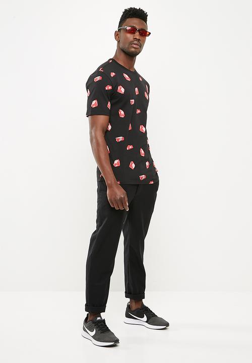 Nike - NSW tee  - black & red