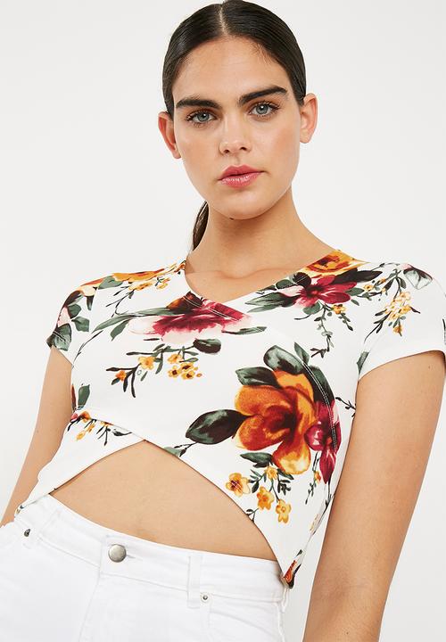Superbalist - Fitted mock wrap front tee - multi