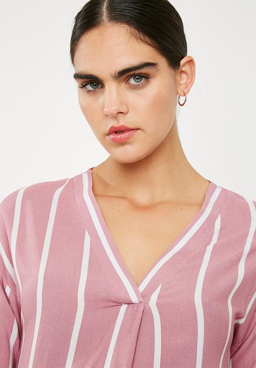 Superbalist - V-neck shirt - pink & white 