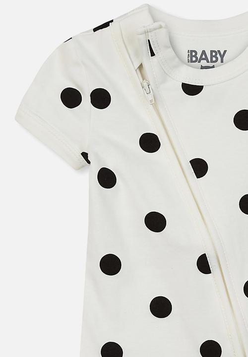 Cotton On - Mini short sleeve zip through romper - white & black 