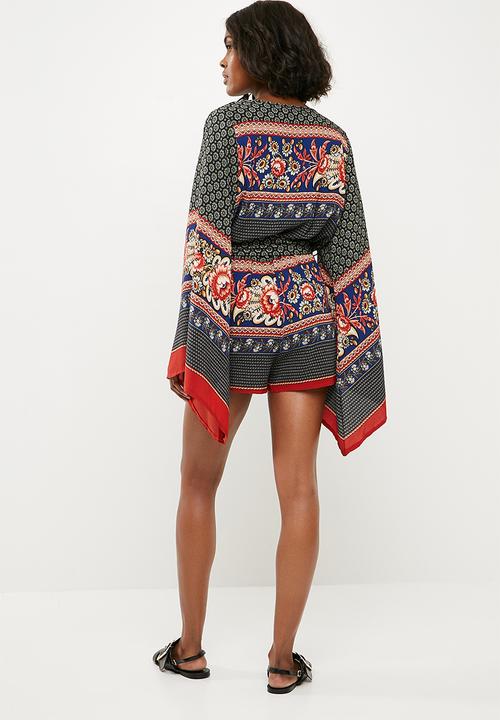 Missguided - Flared sleeve mixed print playsuit - multi