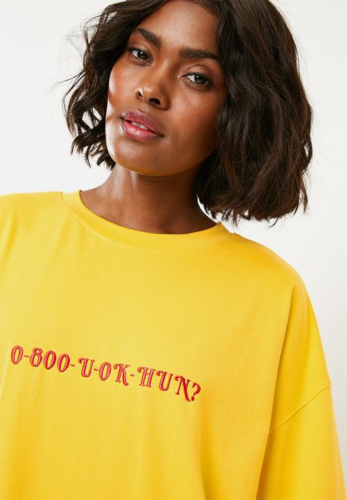 Missguided - Oversized short sleeve T-shirt dress - yellow