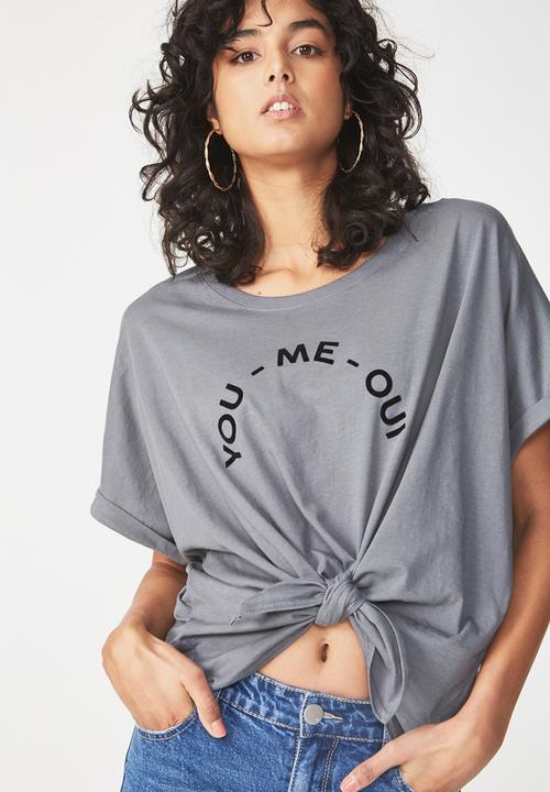Cotton On - Knot front graphic tee - grey