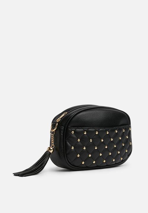 Missguided - Gold stud cross - black