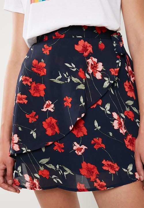 Missguided - Floral chiffon tie side frill mini skirt - navy & red