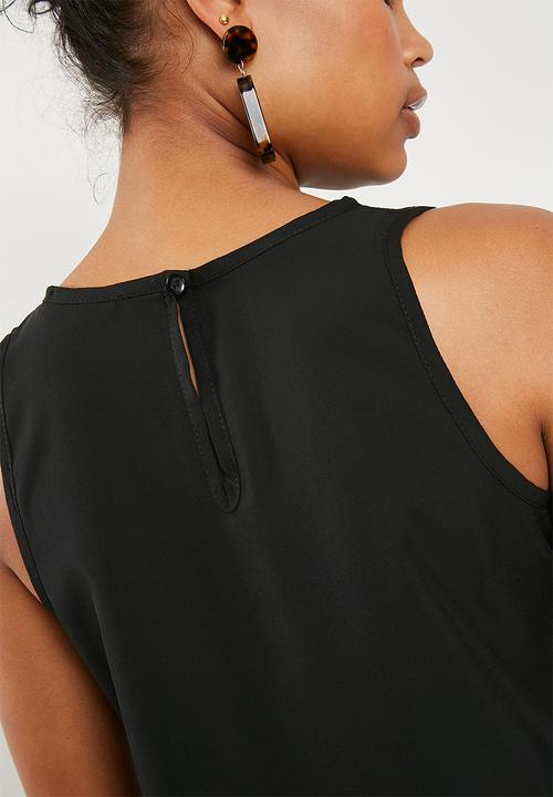 Superbalist - Woven scoop neck vest - black 