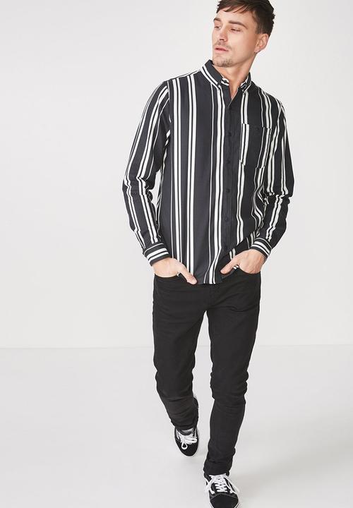 Cotton On - 91 long sleeve shirt - black & white 