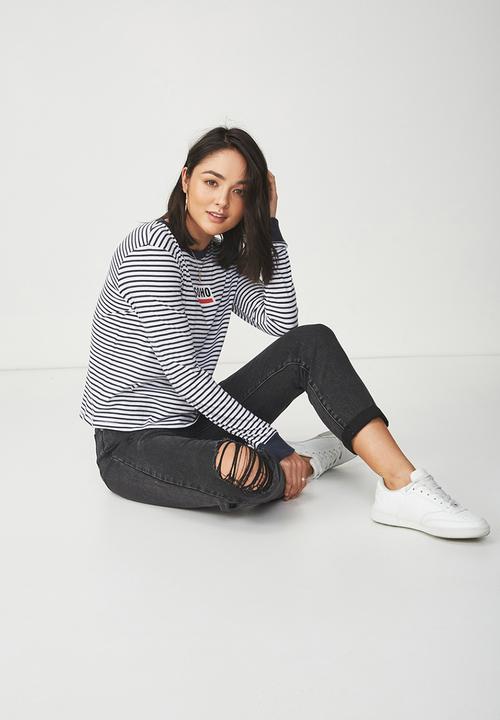 Cotton On - Tbar Tammy chopped graphic long sleeve tee - black & white 