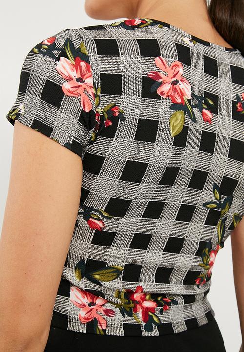 Superbalist - Fitted mock wrap front tee - multi