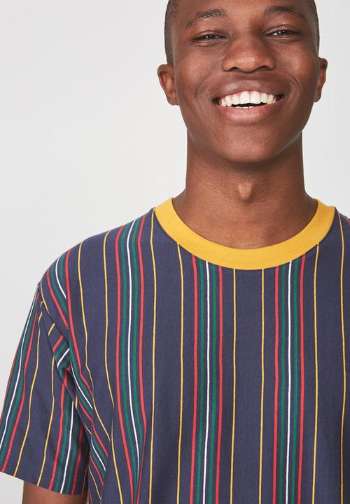 Cotton On - Downtown loose fit short sleeve tee - multi 