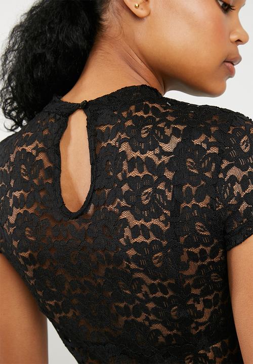 Superbalist - Lace boxy tee - black
