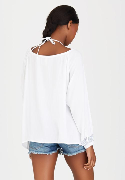 London Hub - Peasant Blouse with Keyhole Detail Blue and White