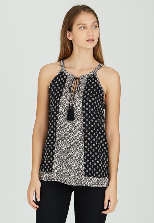 Revenge - Sleeveless Tunic Top Black and White