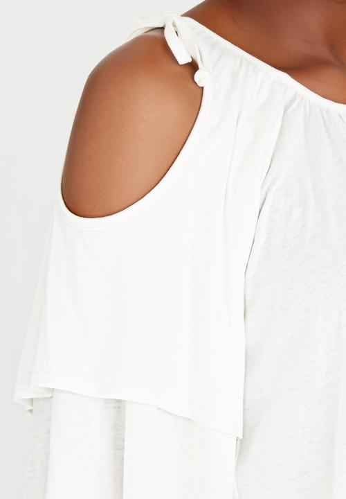 edit - Bell Cold-shoulder Top Milk
