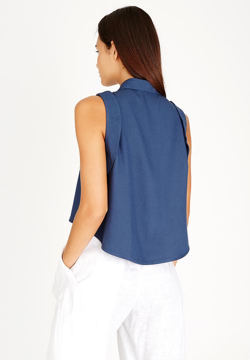 AMANDA LAIRD CHERRY - Fezile Sleeveless Shirt Blue