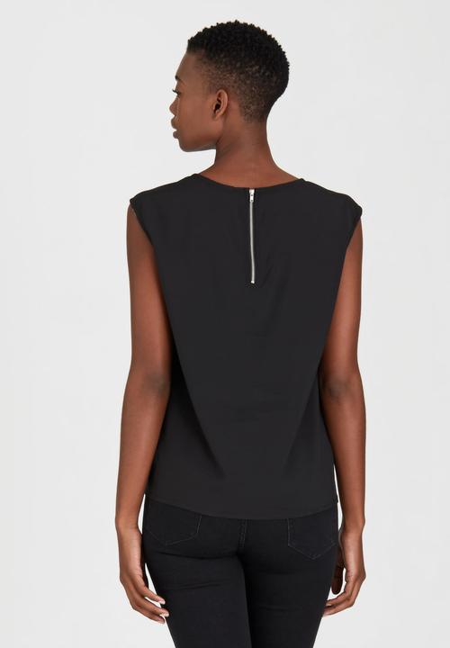 Kate Jordan - Contrast Vest Black and White