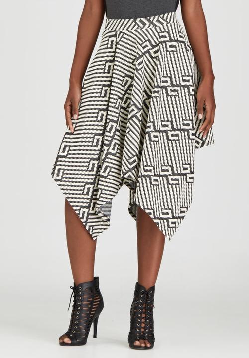 Kate Jordan - Hanky All Over Print Skirt Black and White