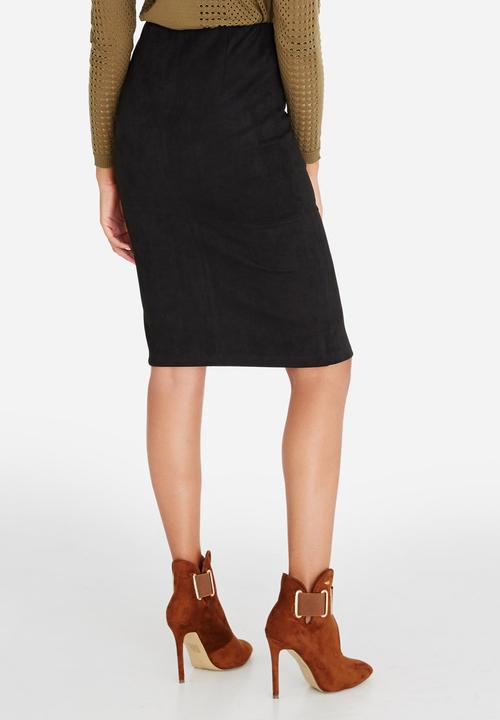 Revenge - Suedette Skirt Black
