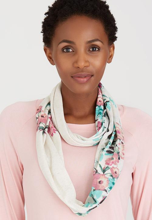 cath.nic - 3/4 Sleeve Knit Top Pale Pink