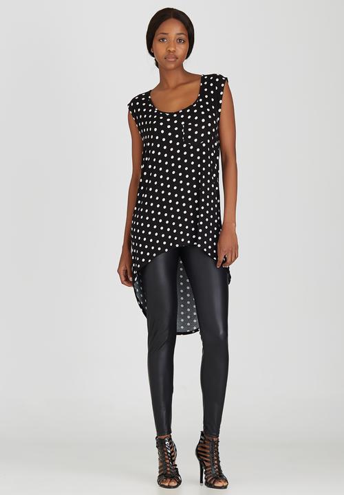 c(inch) - High Low Tank Top Black and White