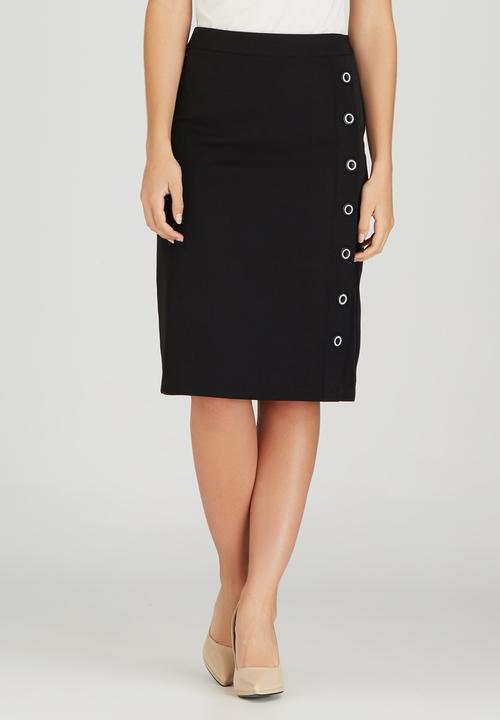 edit - Semi-fitted Skirt with Button Detail Black