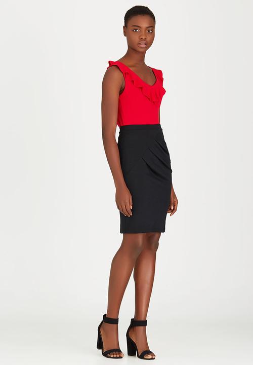 edit - Side Pleated Pencil Skirt Black