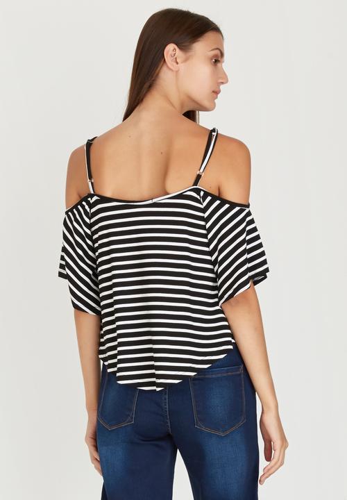 c(inch) - Cold Shoulder T-shirt Black and White