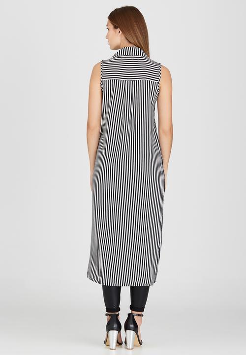 c(inch) - Shirt with Slits Black and White
