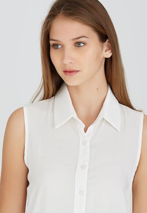 c(inch) - Shirt with Slits White