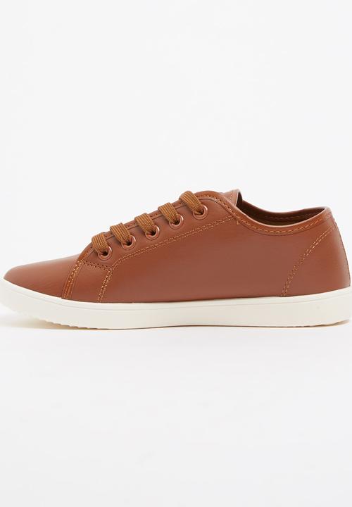 SOVIET - PU Loafer Tan