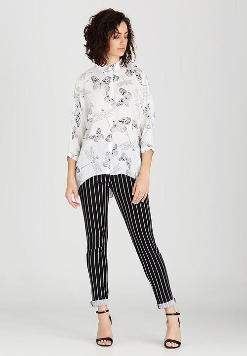 Revenge - Dragonfly & Butterfly Print Shirt White