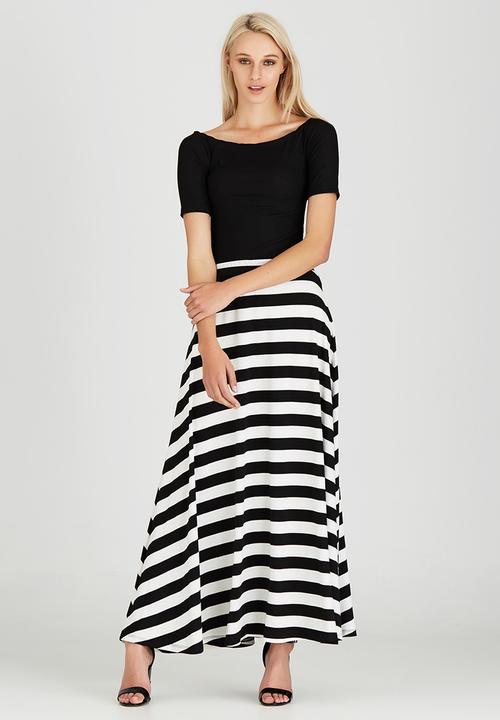 edit - Maxi Fit and Flare Skirt Black and White