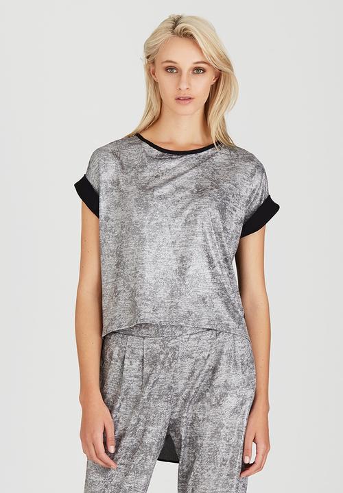 STYLE REPUBLIC - High Low T-shirt Black and Grey
