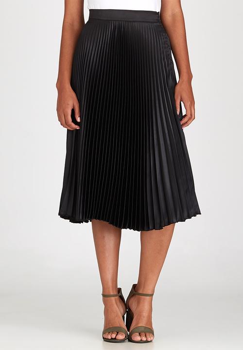 STYLE REPUBLIC - Pleated Midi Skirt Black