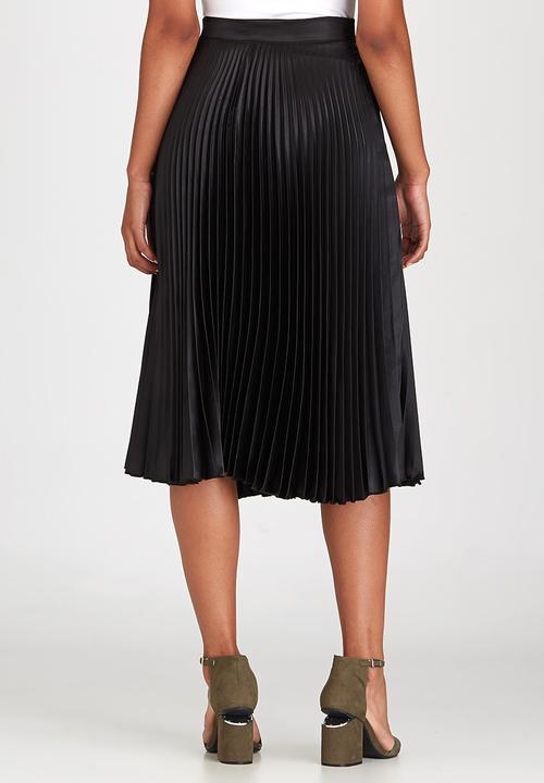 STYLE REPUBLIC - Pleated Midi Skirt Black