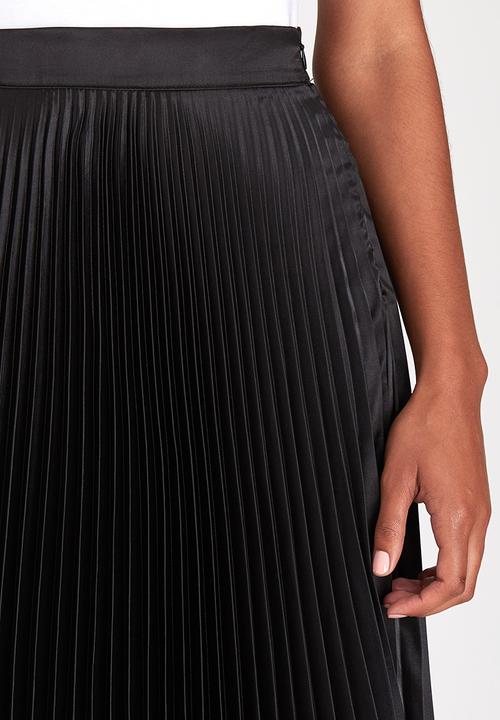 STYLE REPUBLIC - Pleated Midi Skirt Black