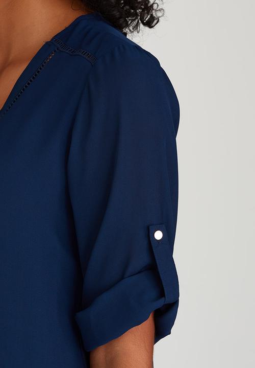 cath.nic - 3/4 Sleeve V-neck Woven Blouse Navy