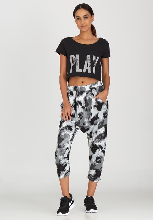 ONLY Play - Joyelle Cropped Tee Black