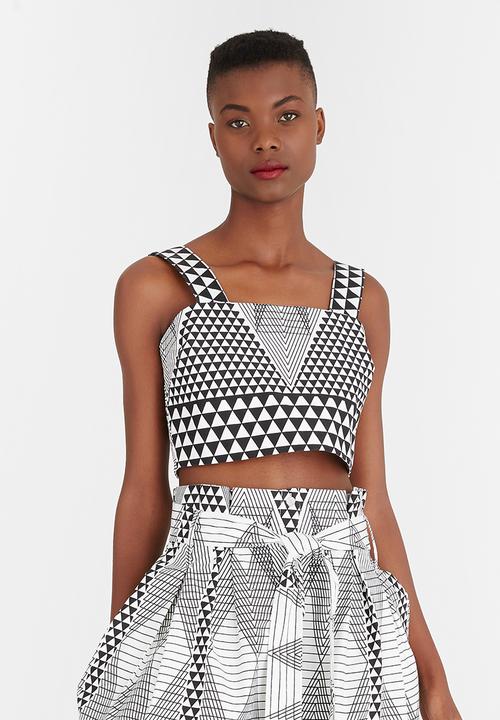 Chulaap - Diamond Print Crop Top Black and White