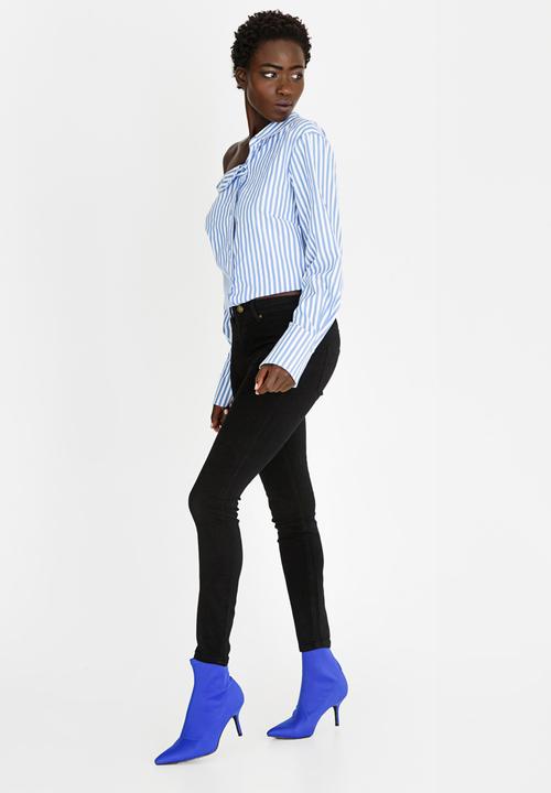 STYLE REPUBLIC - Push Up Jeans Black