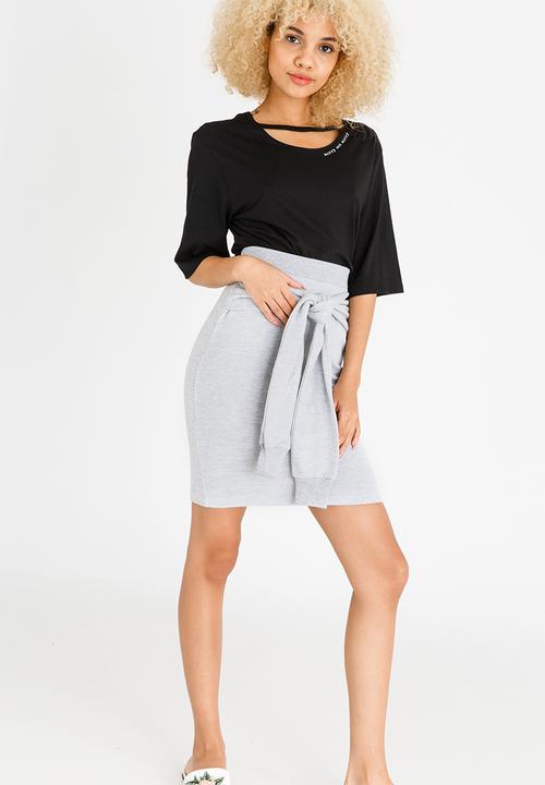 c(inch) - Tie-front Bodycon Skirt Pale Grey