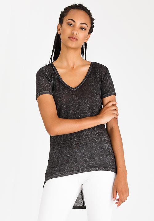 edit - V Neckline Tunic Black and White