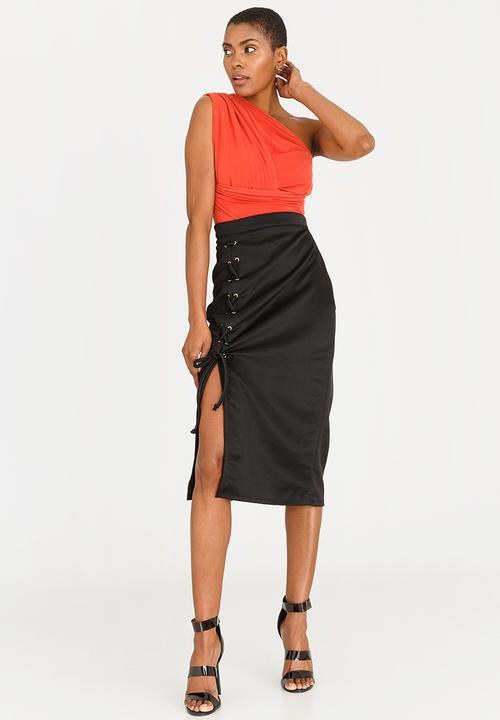 STYLE REPUBLIC - Lace-up Skirt Black
