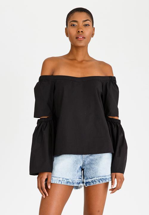 Noisy May - Bronce Cut-out Detail Top Black
