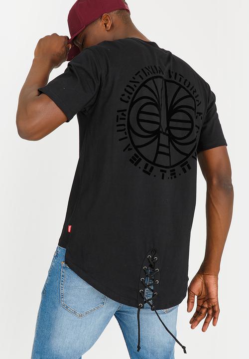 Butan - Aluta Masked Extended Fishtail Tee Black